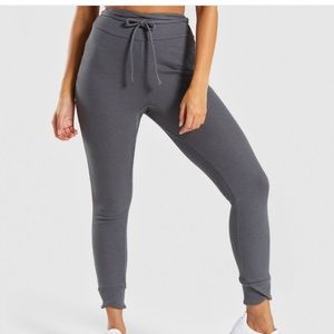 Gymshark bottoms NWT